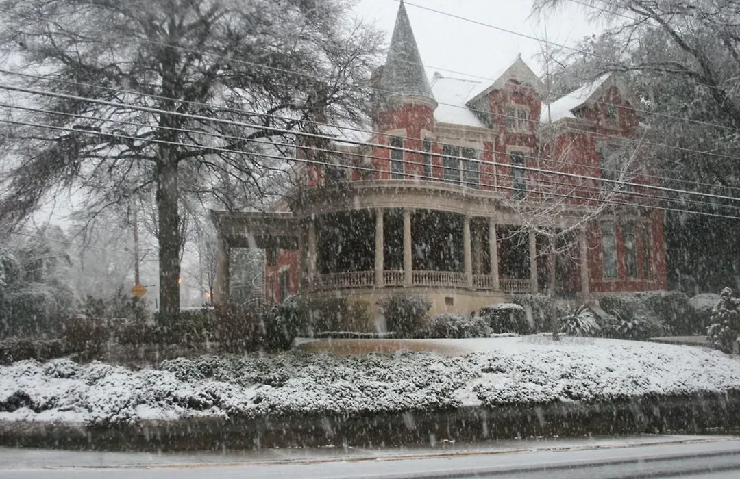 Burke Mansion-1